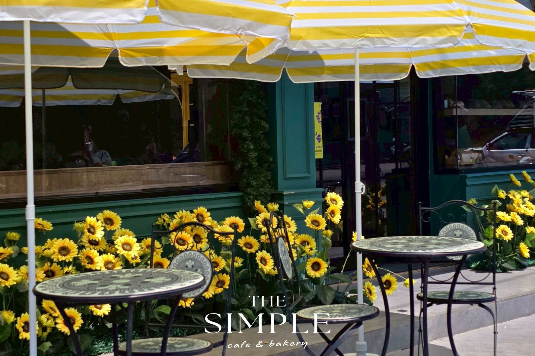คาเฟ่ขอนแก่น The Simple Cafe & Bakery